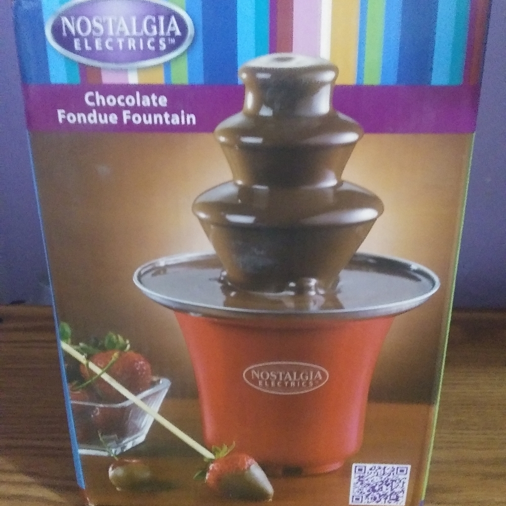 2 Tier Chocolate Fondue Fountain